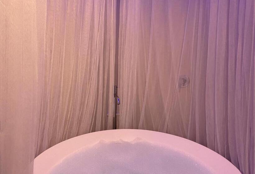اتاق لوکس, Palazzo Biancofiore, Suites   Rooftop   Spa