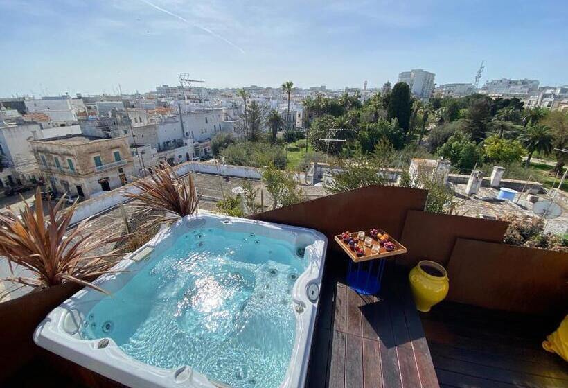 سوئیت با وان آب گرم, Palazzo Biancofiore, Suites   Rooftop   Spa