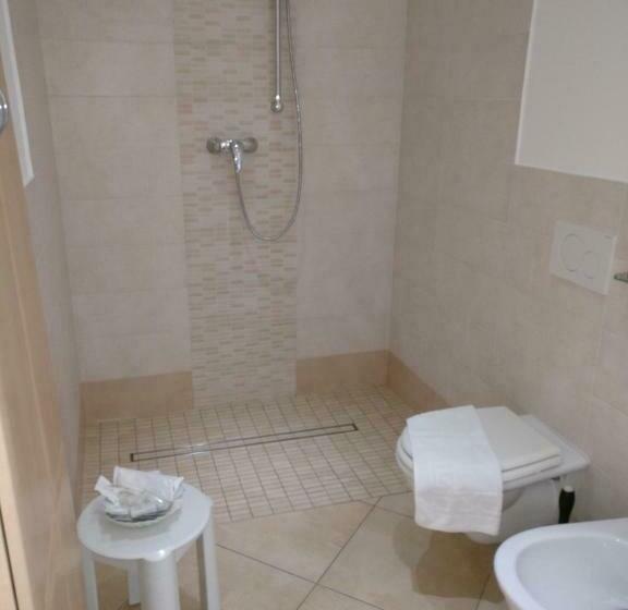 اتاق استاندارد با چشم‌انداز دریاچه, Agriturismo Nonna Bettina