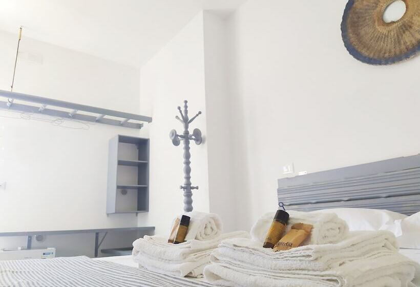 标准间, Li Perrini Boutique B&b