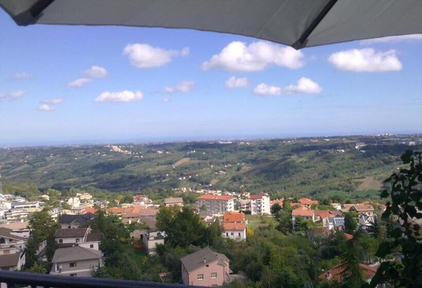Standard room with outdoor bath, Locanda Maja B&b