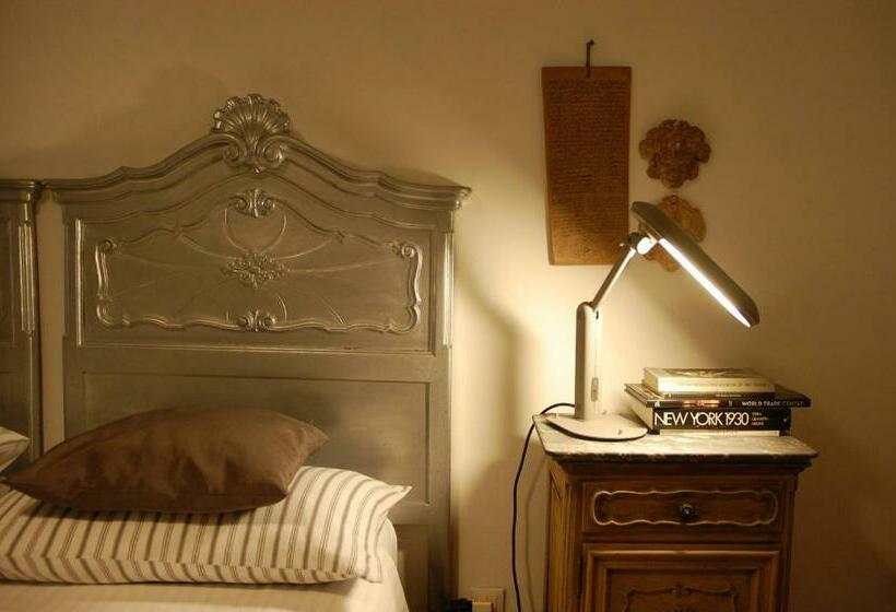 اتاق استاندارد, Virginias B&b