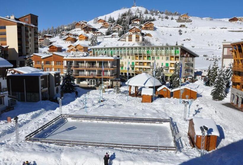 클래식 스위트, Le Chalet Suisse