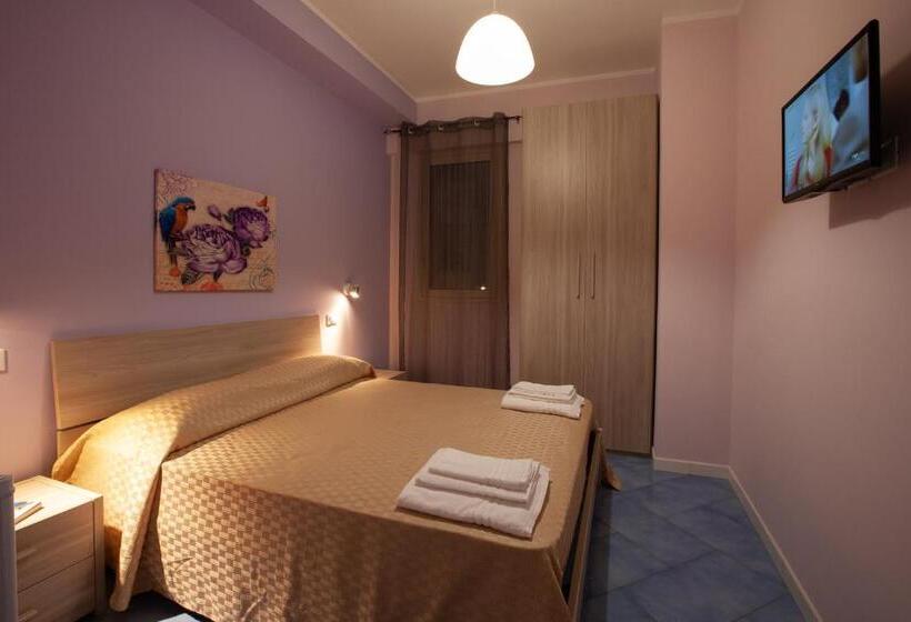 اتاق اکونومی, B&b Da Noemi
