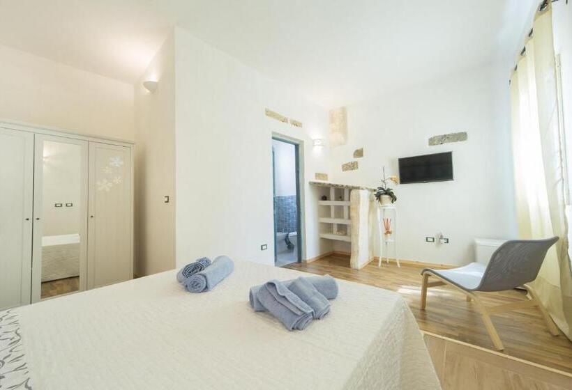 Номера Классика Нижний Этаж, B&b Giardino Nascosto Taviano