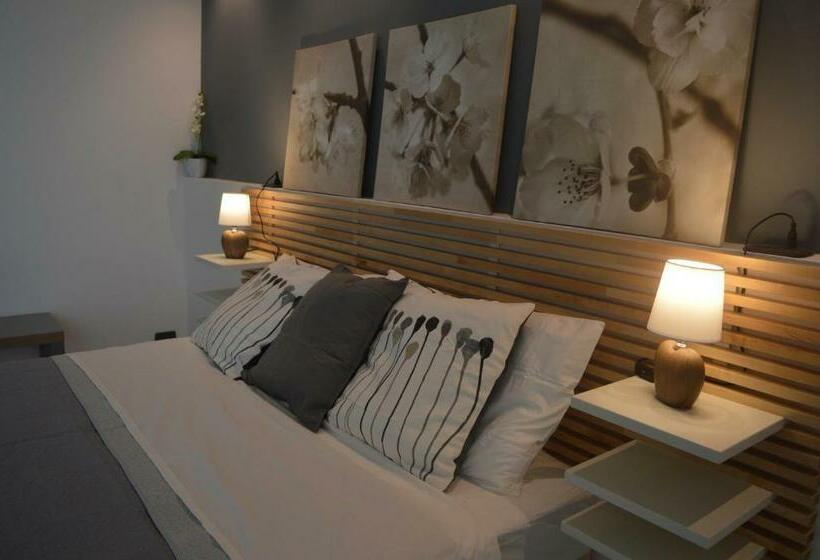 اتاق استاندارد چهار تخته, Up&b Rooms Catania