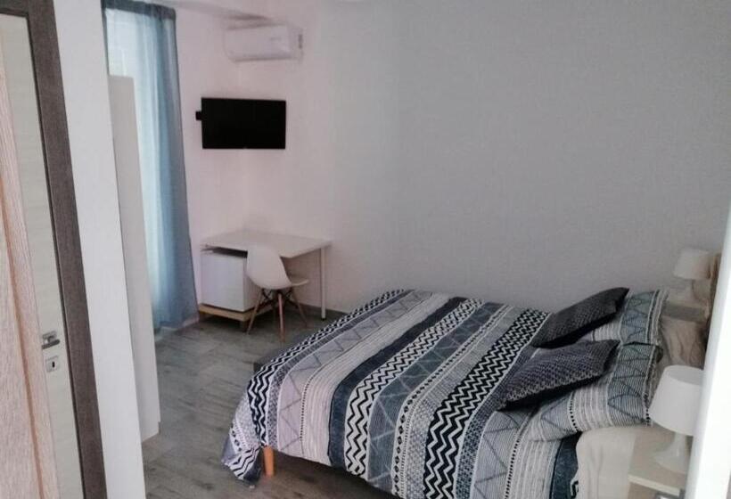 اتاق استاندارد, Up&b Rooms Catania