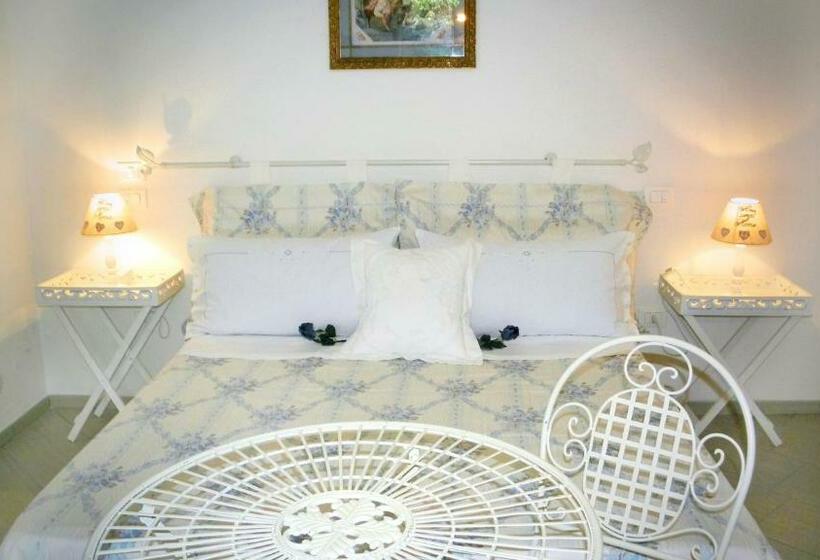 Номер Стандарт Вид на Сад, Dimora E Arte   B&b