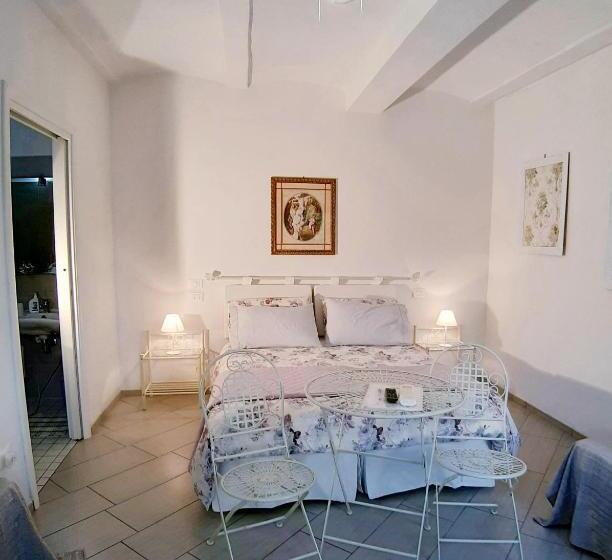 Люкс 2 Спальни, Dimora E Arte   B&b