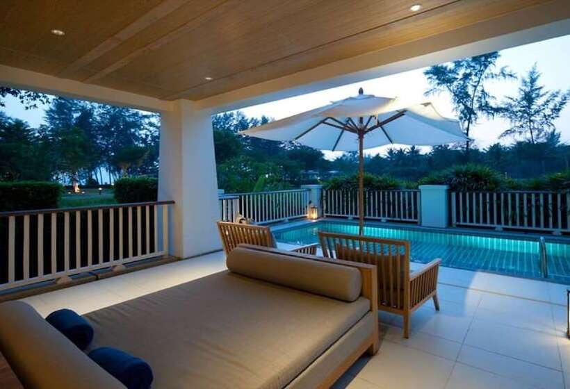 Люкс Клуб, Dusit Thani Krabi Beach Resort   Sha Extra Plus