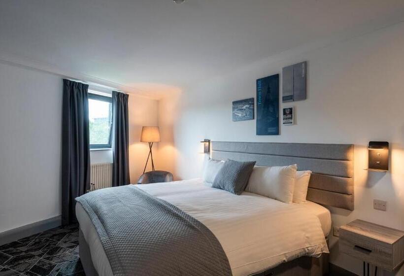 수피리어 룸, The Bolton Stadium Hotel, A Member Of Radisson Individuals