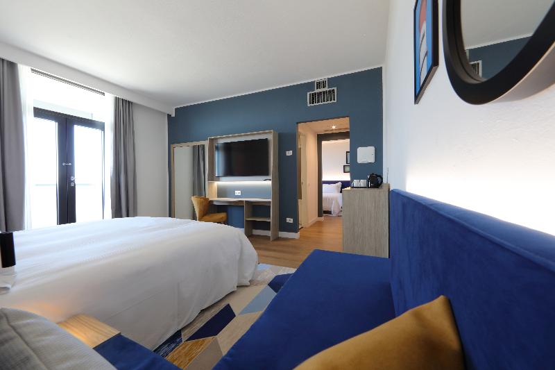 Стандартный Номер Кровать Кинг, Hampton By Hilton Rome North Fiano Romano