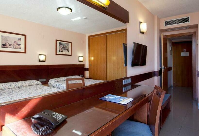 패밀리 룸, Marina Resort Benidorm
