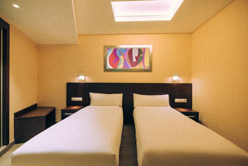 패밀리 룸, Marina Resort Benidorm