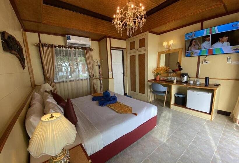 بانگلوی استاندارد, Koh Chang Resort