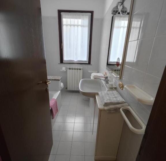 דירת חדר, B&b La Poiana