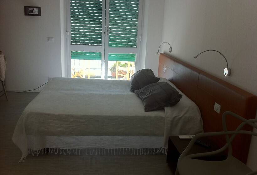 Quarto Estandar Vista Mar com Sacada, Al Mare