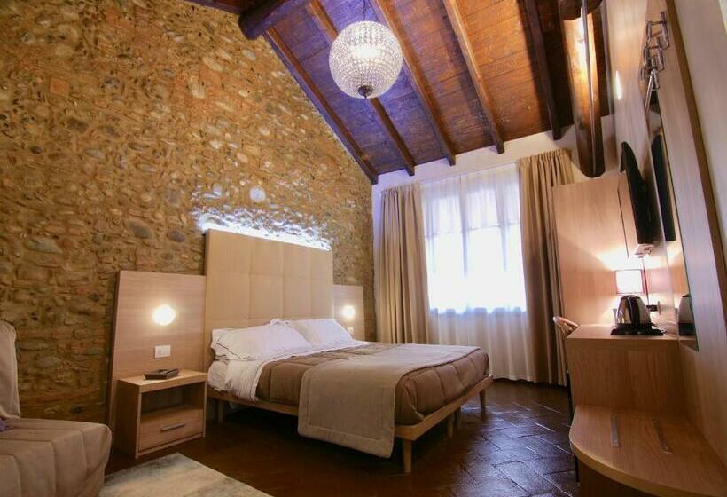Трехместный Номер Deluxe, Locanda Papà Nenè