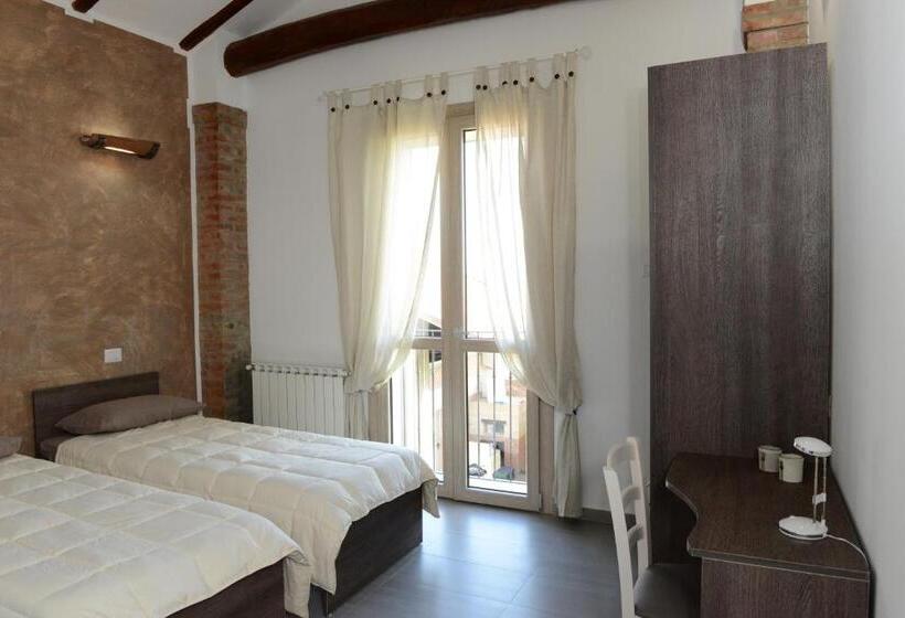 اتاق استاندارد, Il Leccio