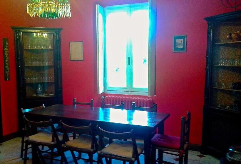 Номер Стандарт Вид на Сад, Swanlake Rooms