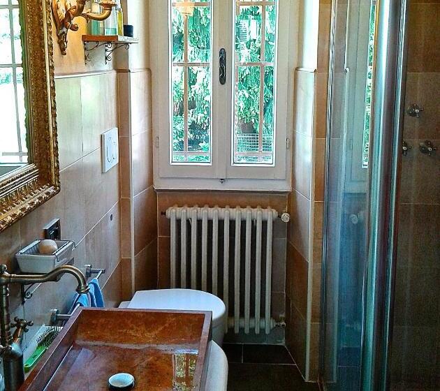 Номер Стандарт Вид на Сад, Swanlake Rooms