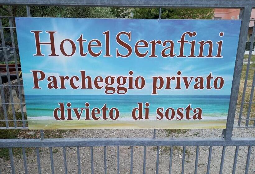 اتاق استاندارد چهار تخته, Serafini Misano Adriatico