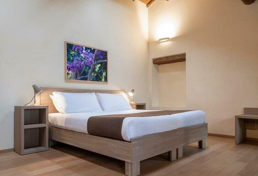 Номер Стандарт, Le Palazzole