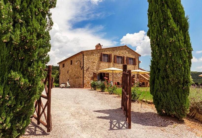 Трехместный Номер Superior, Agriturismo & Cantina Tenuta Casteani