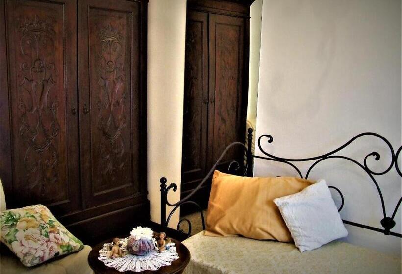 سوییت جونیور با بالکن, Casa Cipriani
