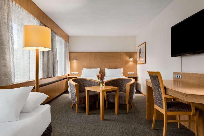 수피리어 트리플 룸, NH Noordwijk Conference Centre Leeuwenhorst
