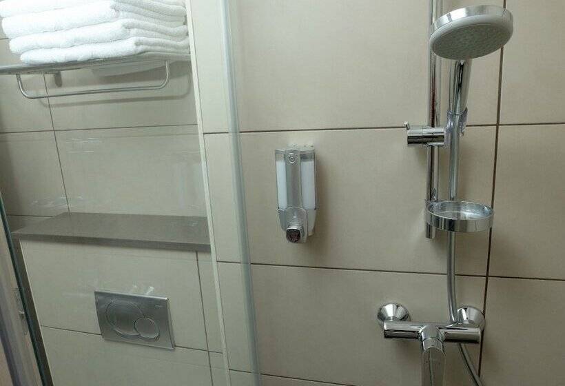 海の見えるスタンダードスタジオ, Almirall Apartaments