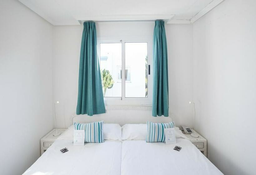 Apartamento 1 Dormitório Vista Piscina, Arena Beach