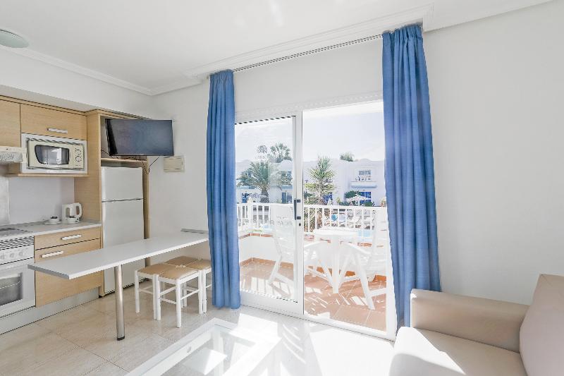 Apartamento 1 Dormitório Vista Piscina, Arena Beach