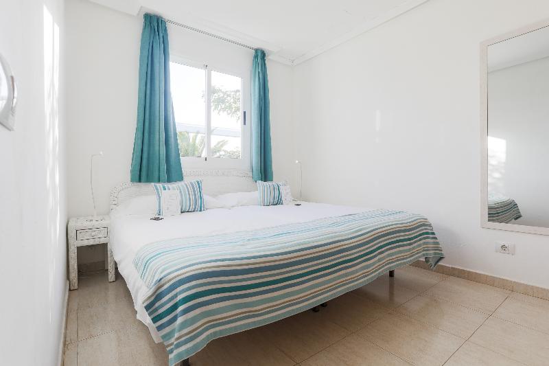 Apartamento 1 Dormitório Vista Piscina, Arena Beach