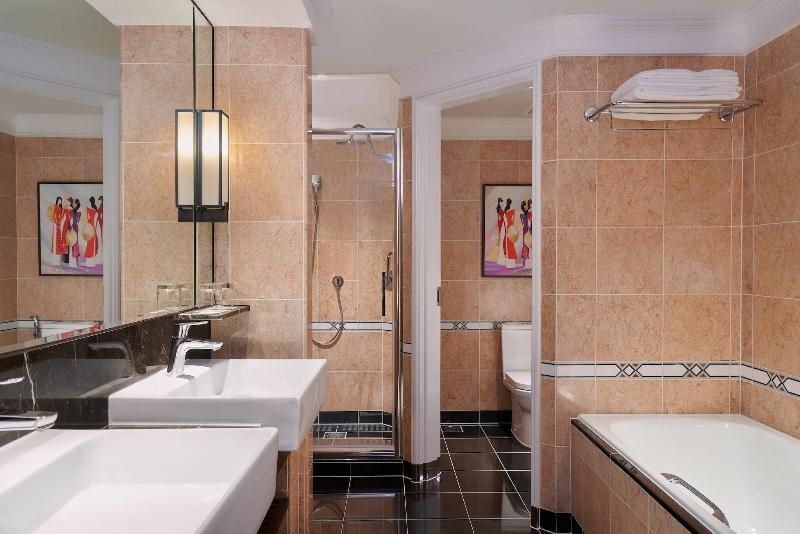 استودیوی سوپریور, Sheraton Saigon Grand Opera