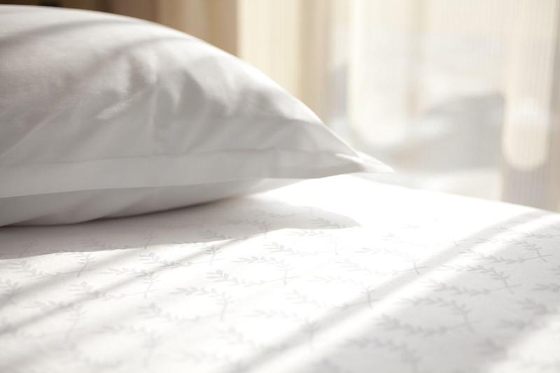 استودیوی سوپریور, Sheraton Saigon Grand Opera
