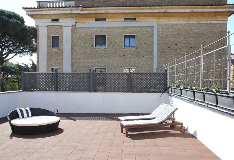 חדר דלוקס, Th Roma  Carpegna Palace