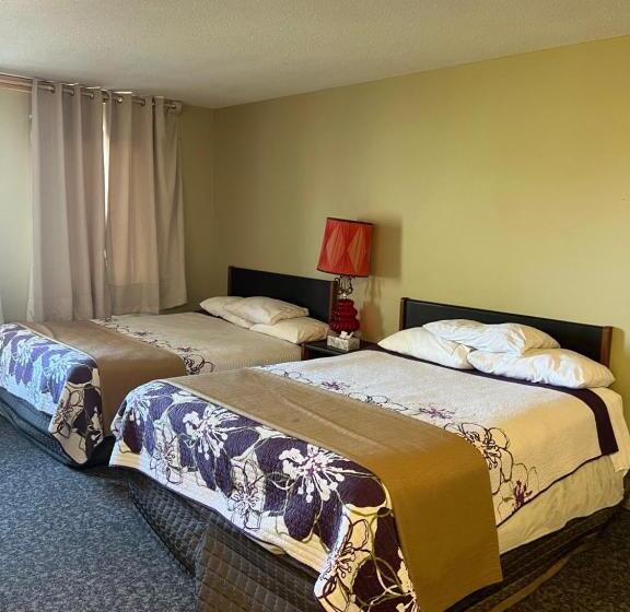Номер Стандарт, Ramada By Wyndham Dawson Creek