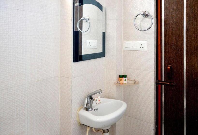 Номер Стандарт, Parag Inn
