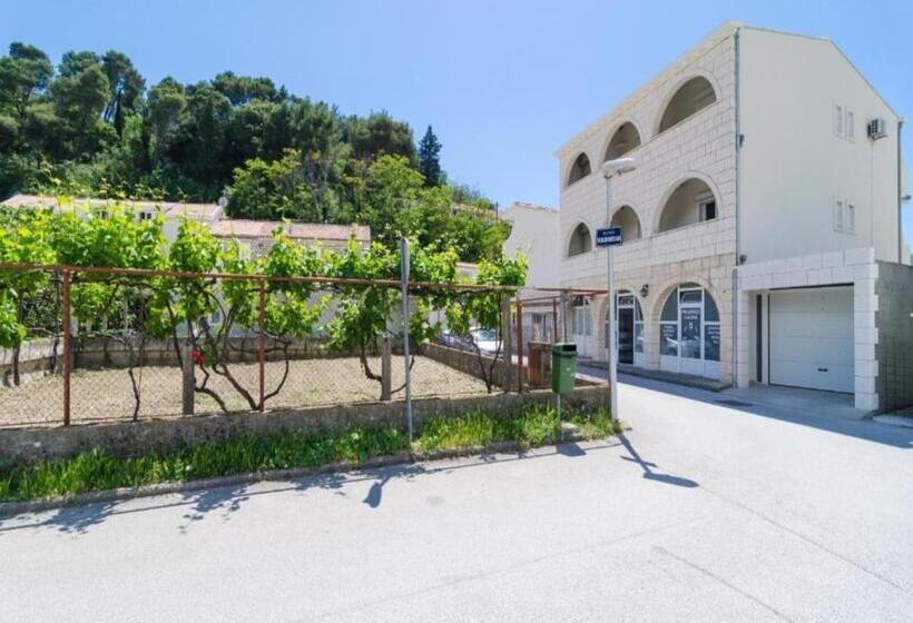 آپارتمان راحتی 1 خوابه, Rooms & Apartments Barišić