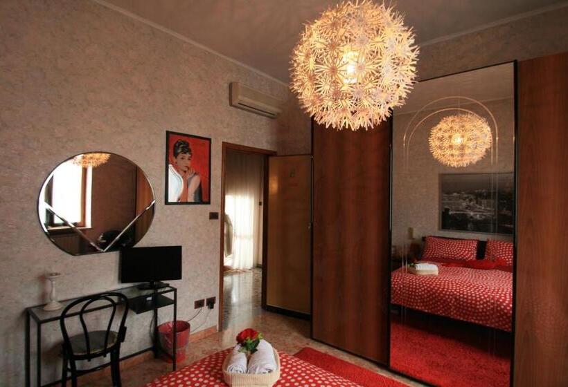 اتاق استاندارد با سرویس بهداشتی مشترک, B&b Frontepista