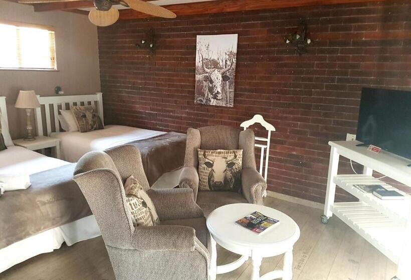 Семейный Номер, Greenfields Guesthouse & Restaurant