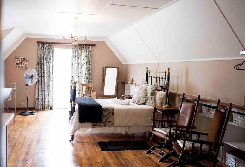 Трехместный Номер Deluxe, Greenfields Guesthouse & Restaurant
