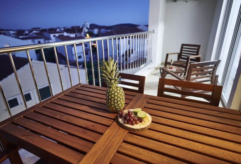 استودیو استاندارد با بالکن, Arancini Residence