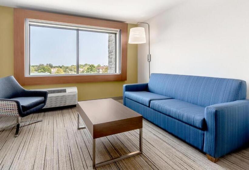 适合残疾人士使用的套间, Holiday Inn Express Milwaukee West Allis By Ihg