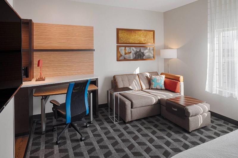 스탠다드 스튜디오 킹침대, Towneplace Suites Columbus Hilliard
