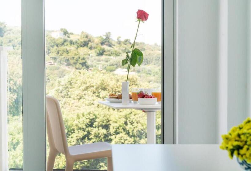 Трехместный Номер Deluxe, Rodi Resort