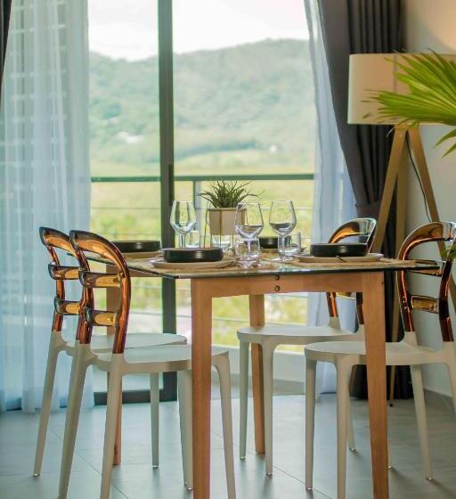1 Bedroom Penthouse Apartment, Noon Village   Tower 2&3