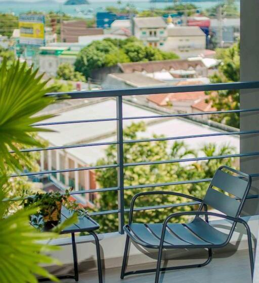 آپارتمان 1 خوابه با چشم‌انداز دریا, Noon Village   Tower 2&3