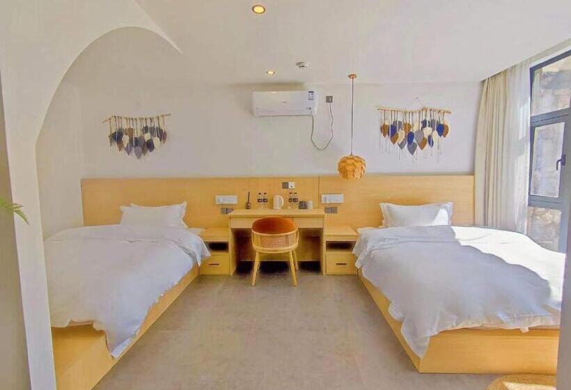 Номер Стандарт Вид на Озеро, Aishe Honeymoon Sea View Guesthouse